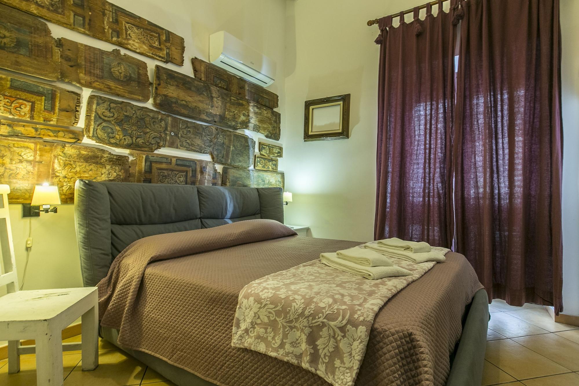 Porta Di Castro Boutique & Pool 3*