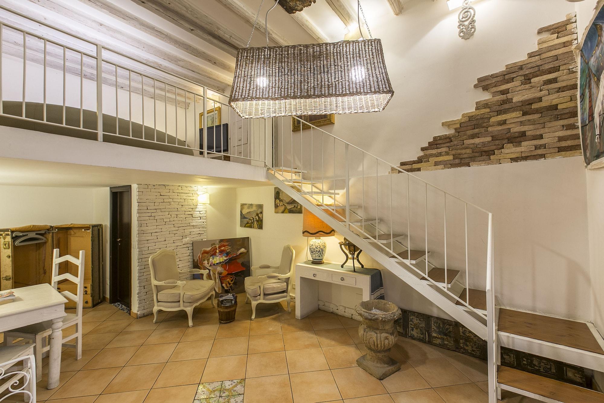 Porta Di Castro Boutique & Pool Hotel