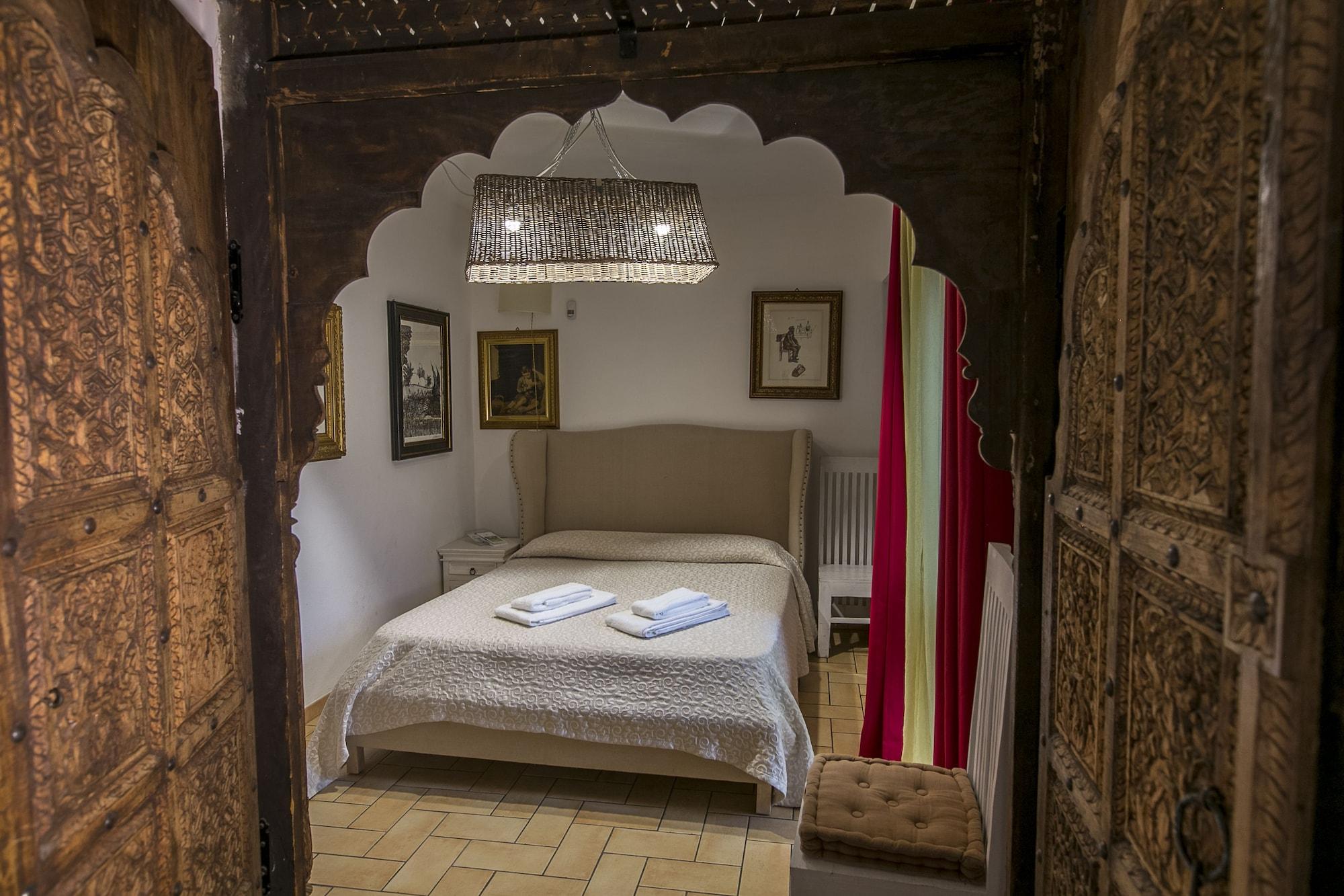Porta Di Castro Boutique & Pool 3*